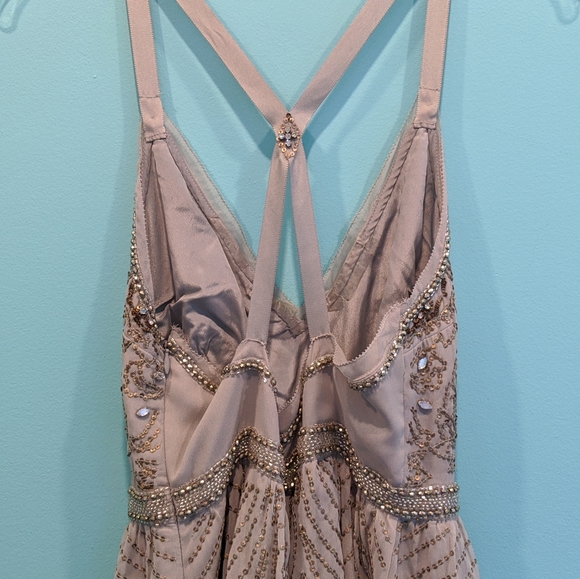 Kimchi Blue Melanie dress size 2 - Picture 11 of 11